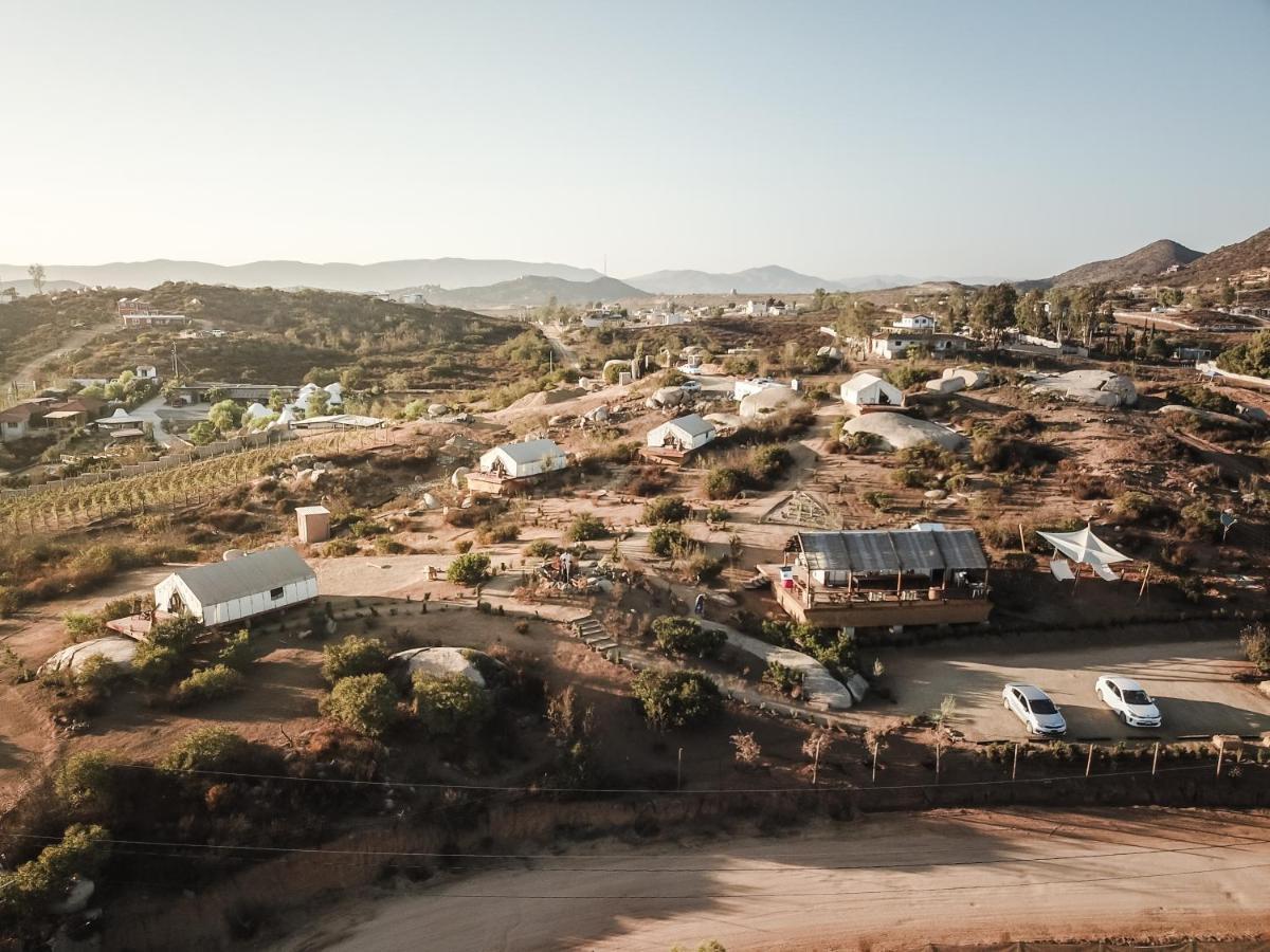 Отель Casa Misiones Glamping Валье-де-Гуадалупе Экстерьер фото