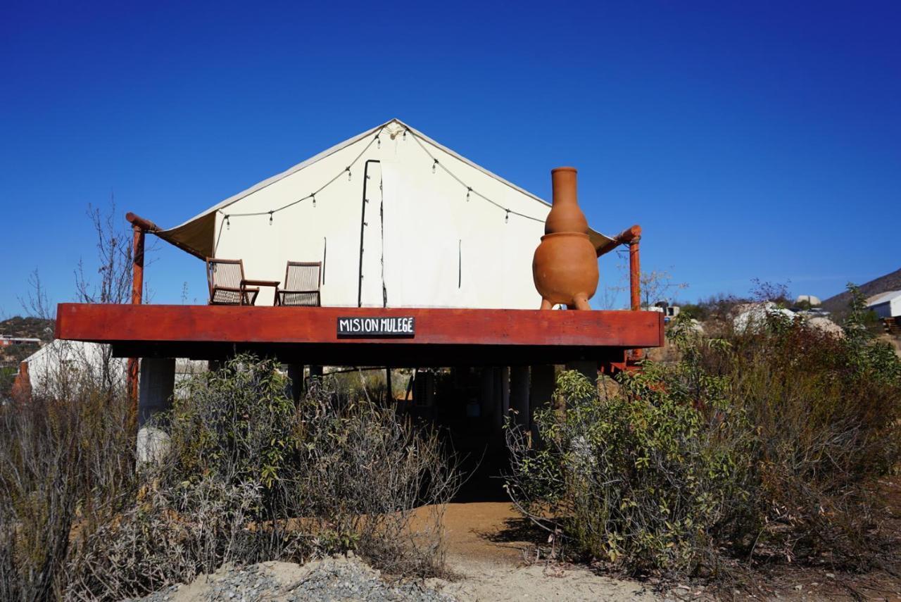 Отель Casa Misiones Glamping Валье-де-Гуадалупе Экстерьер фото