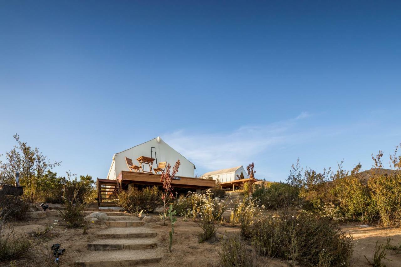 Отель Casa Misiones Glamping Валье-де-Гуадалупе Экстерьер фото